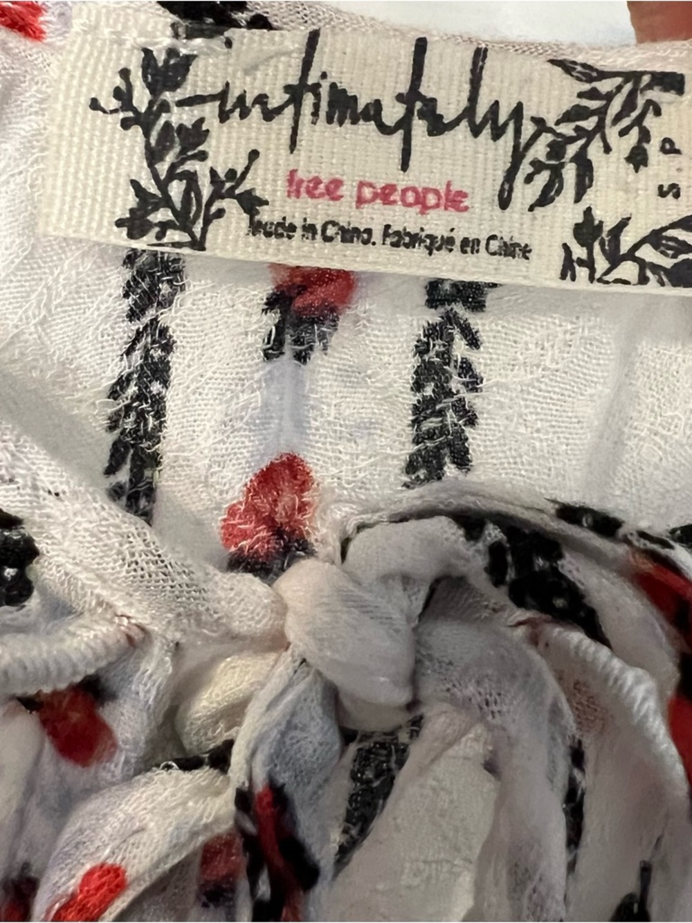 Intimately Free People Ruffle Tie Cropped Cami White Floral Stripe EUC - Picture 3 of 4